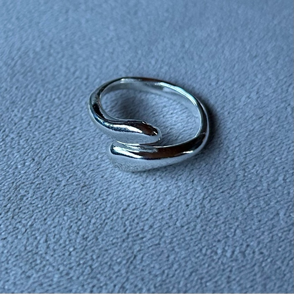Water Drop ~ Ring ~ Silver Tone ~ Brand New! - Picture 5 of 8